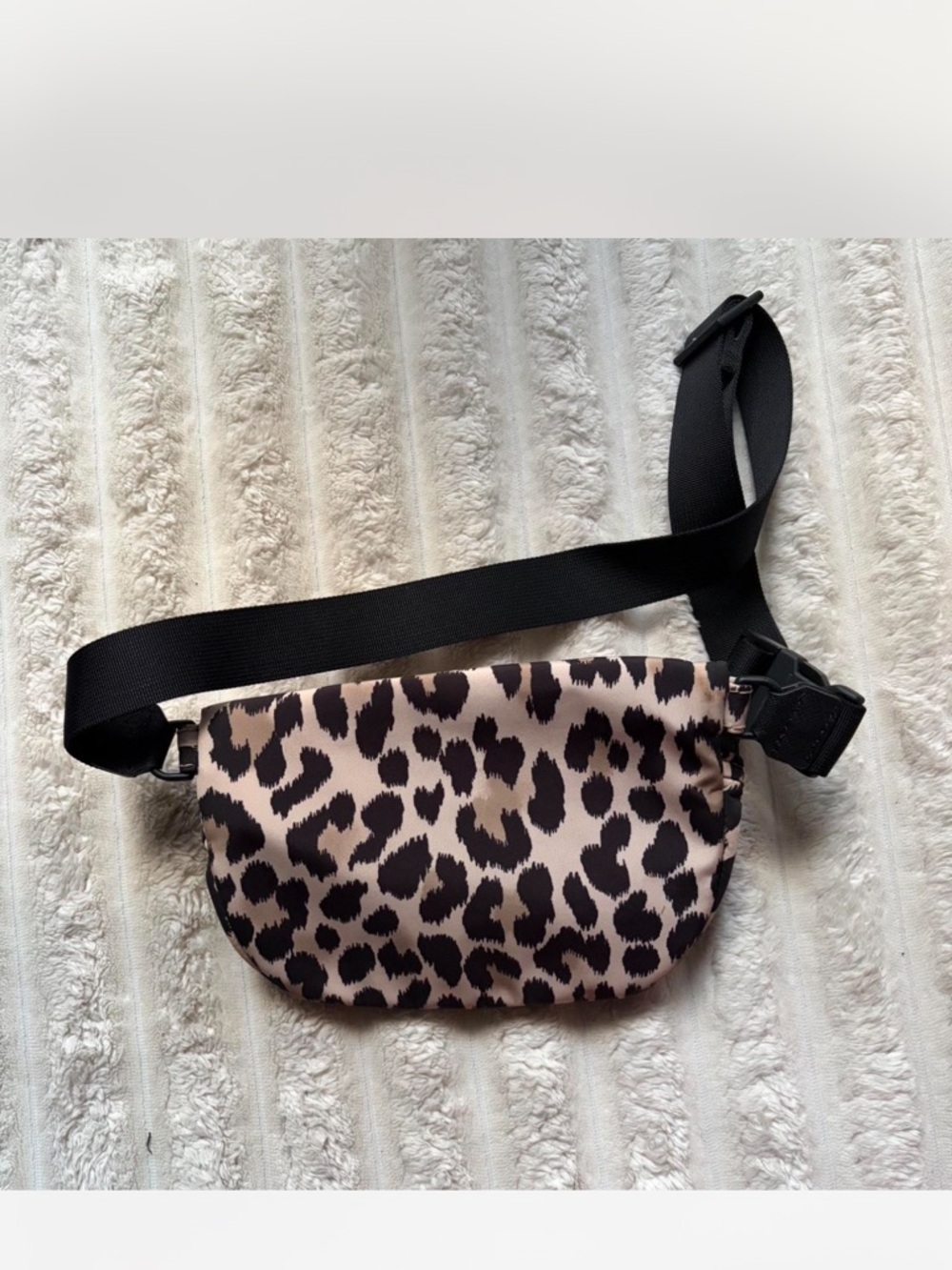 kate spade Leopard Print belt bag Beige and Black - Picture 2 of 4